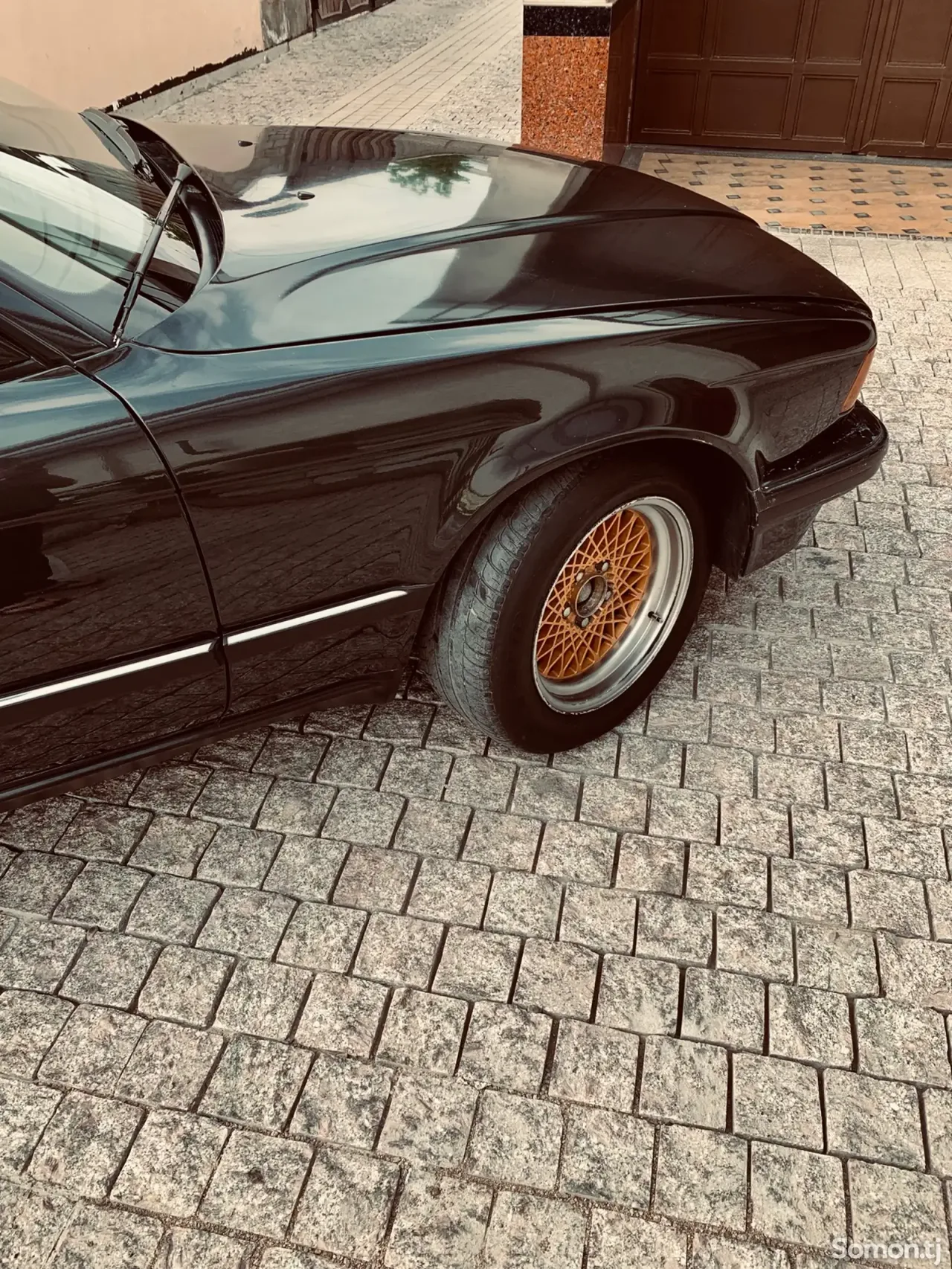 BMW 7 series 1991 · 5.0 AT