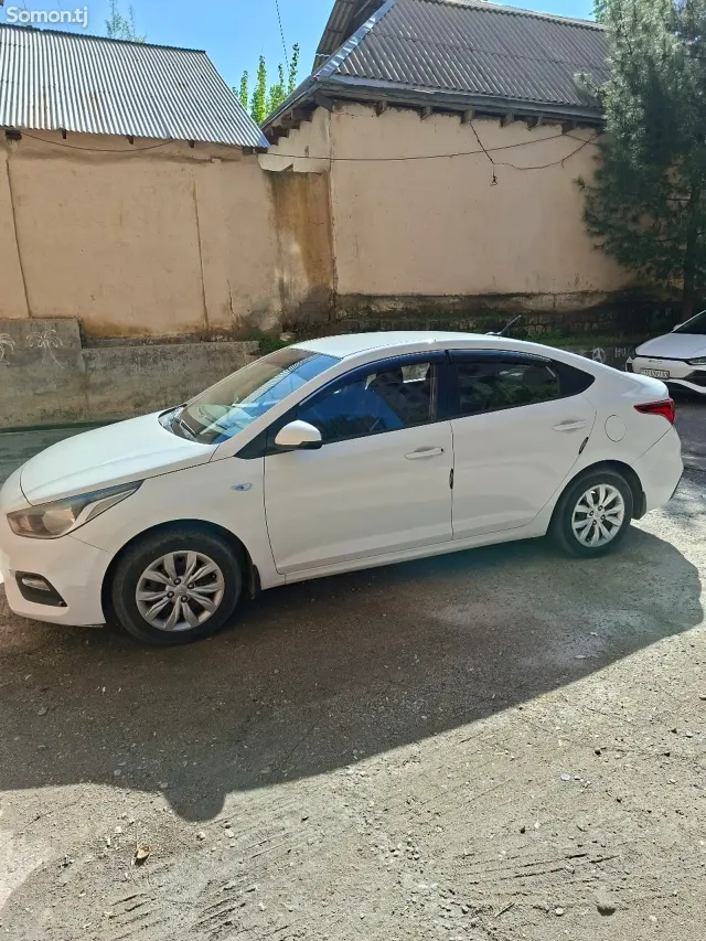 Hyundai Solaris 2019 · 1.6 AT