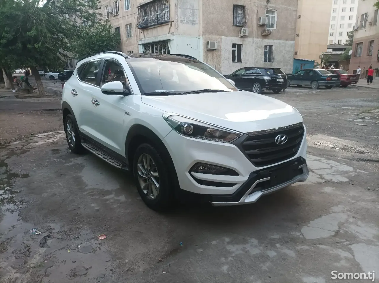 Hyundai Tucson 2017 · 1.6 AT