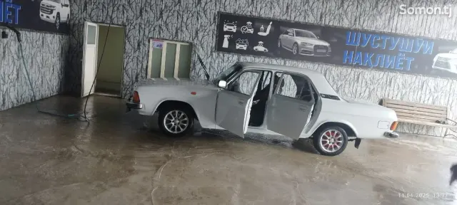 ГАЗ 3102 2002 · 2.4 MT