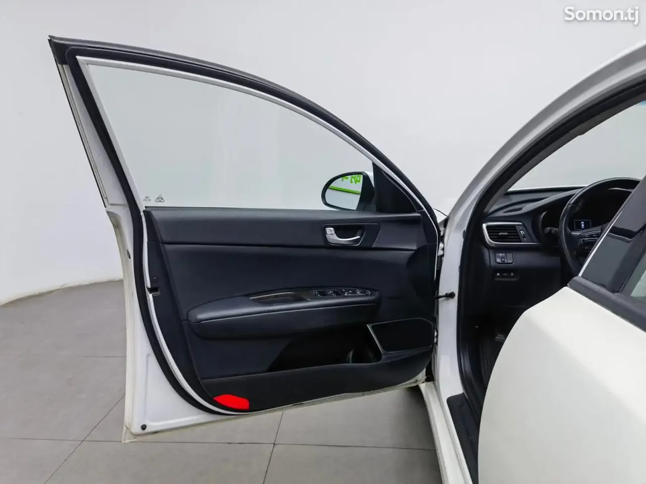 Kia K5 2016 · 1.6 AT