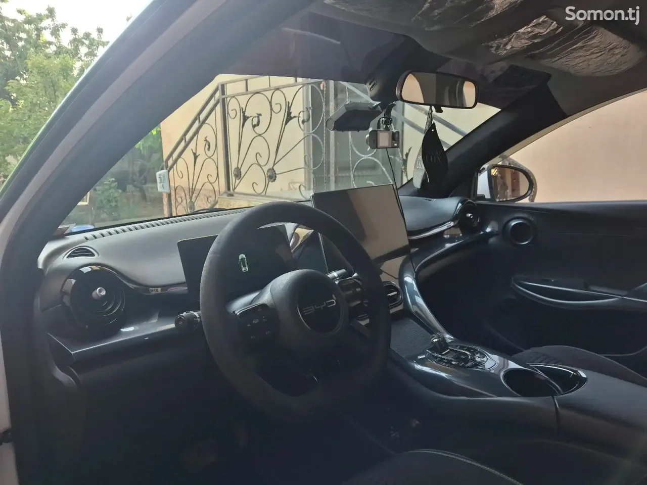 BYD E2 2023 · AMT