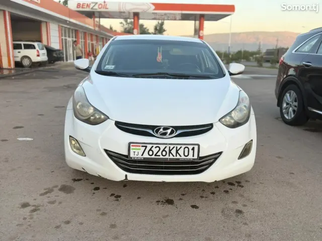 Hyundai Avante 2011 · 1.6 AT