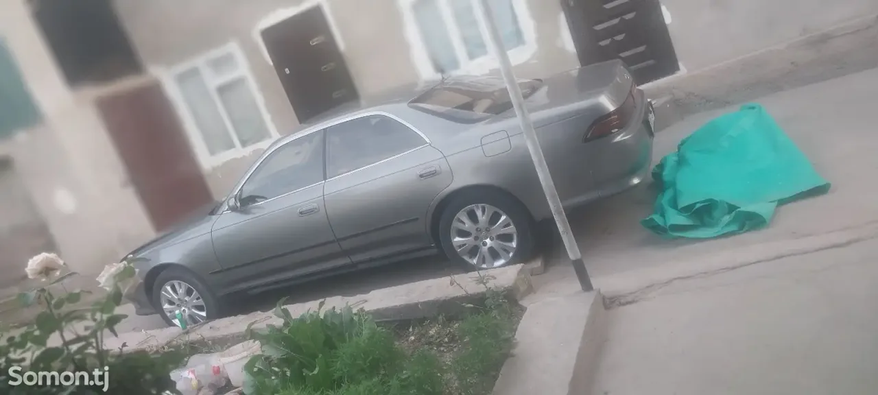 Toyota Mark II 1995 · 2.0 AT
