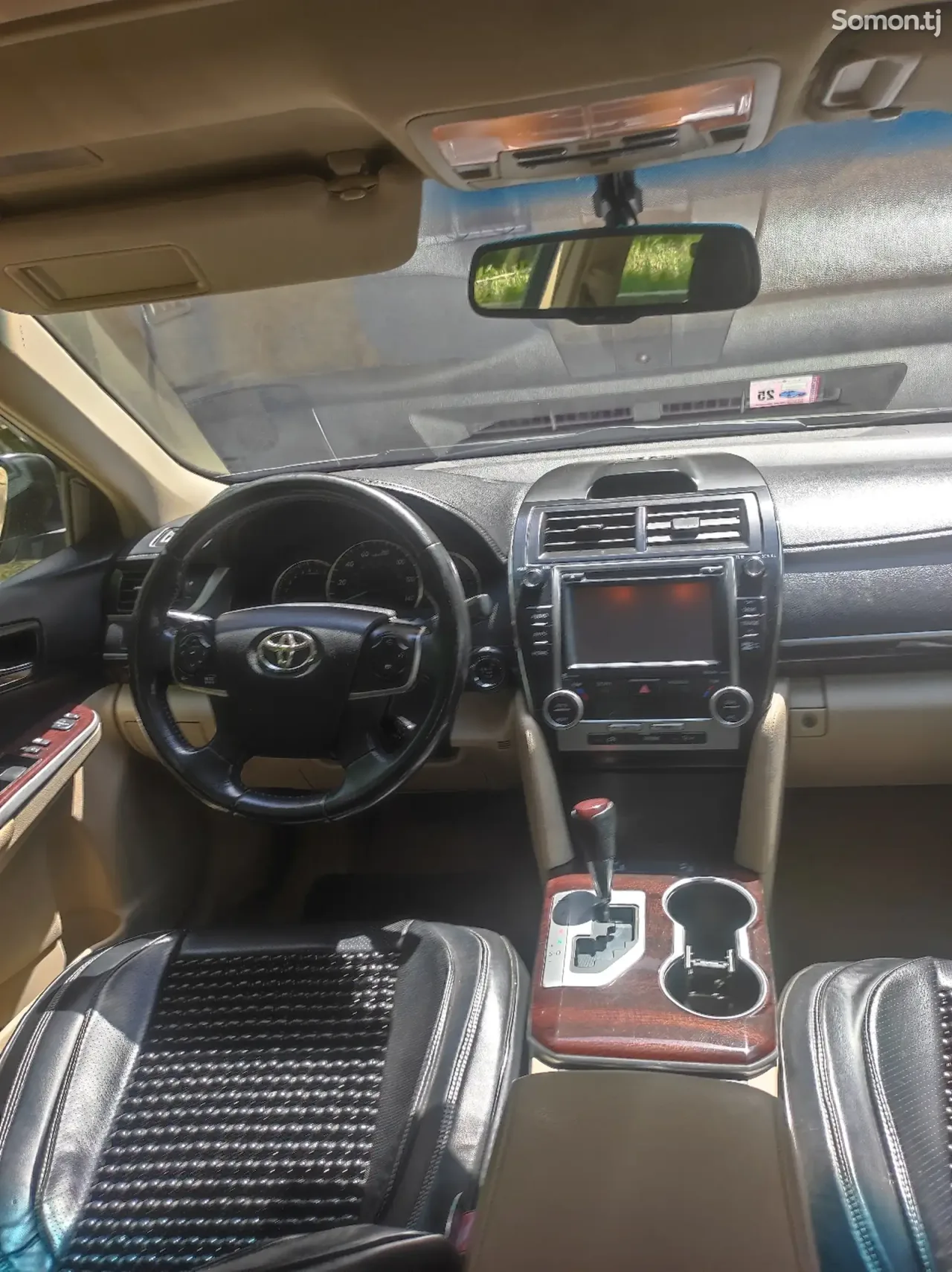 Toyota Camry 2014 · 2.5 AT