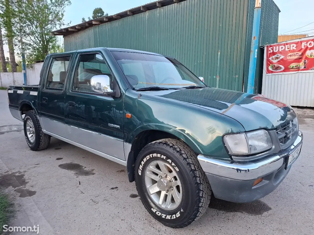 Isuzu D-Max 2008 · 2.6 MT