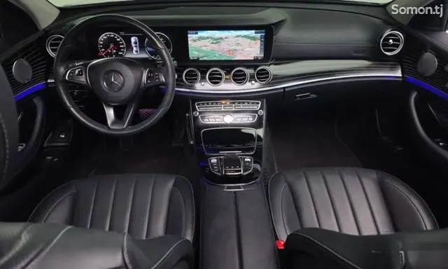 Mercedes-Benz E class 2018 · 3.0 AT