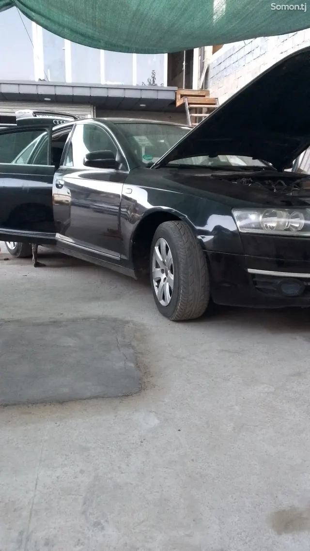 Audi A6 2005 · 3.0 AT