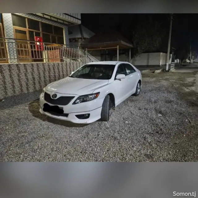 Toyota Camry 2007 · 2.4 AT