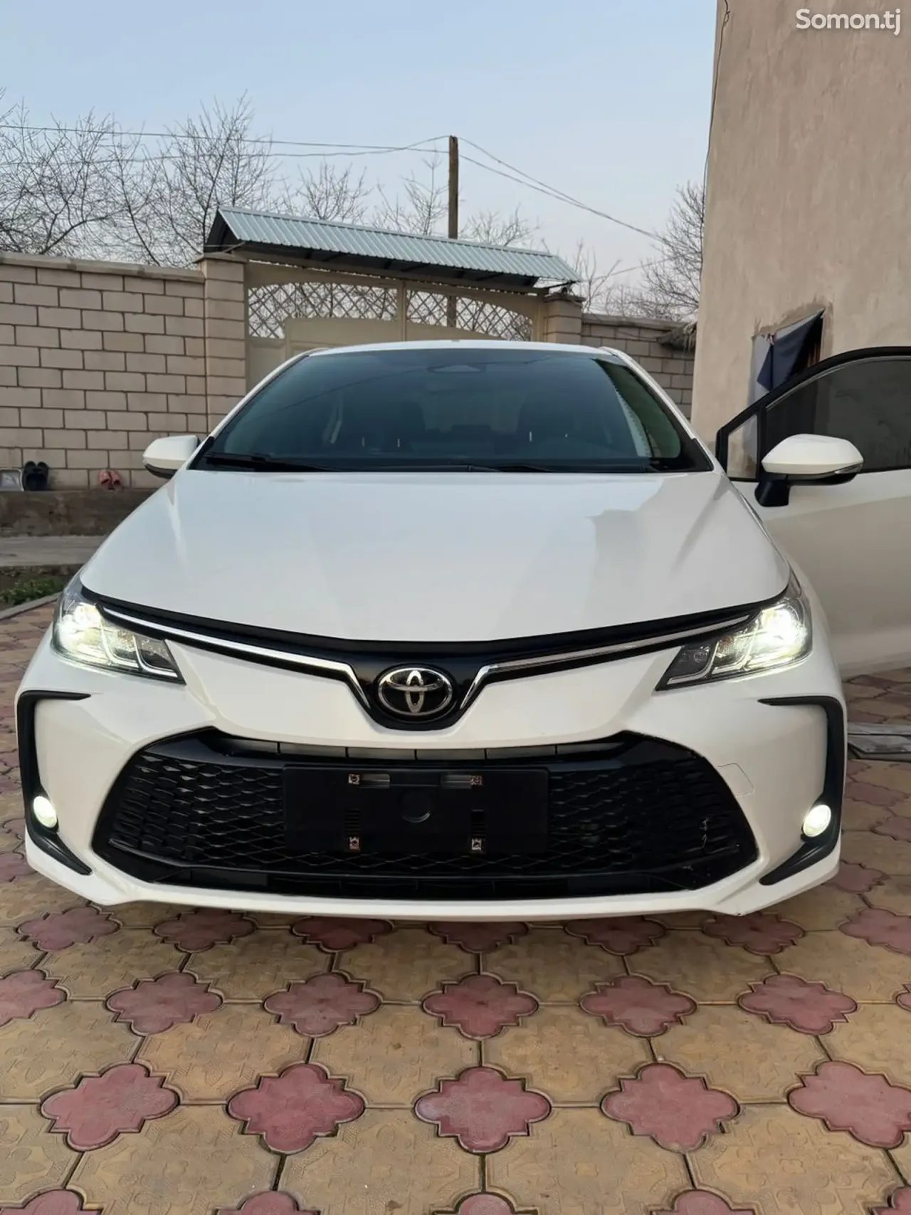 Toyota Corolla 2025 · 1.8 AT