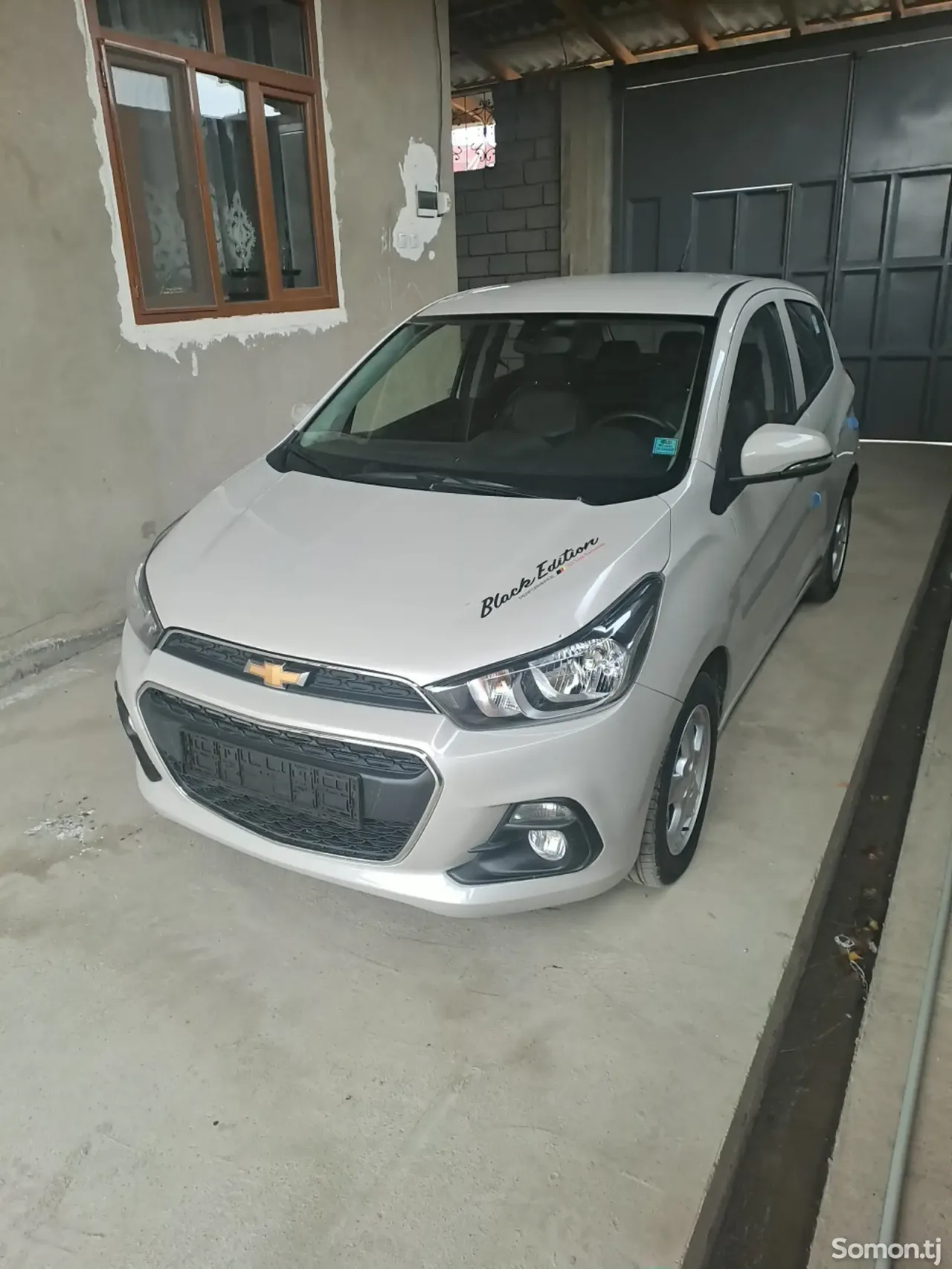 Chevrolet Spark 2017 · 1.1 AT