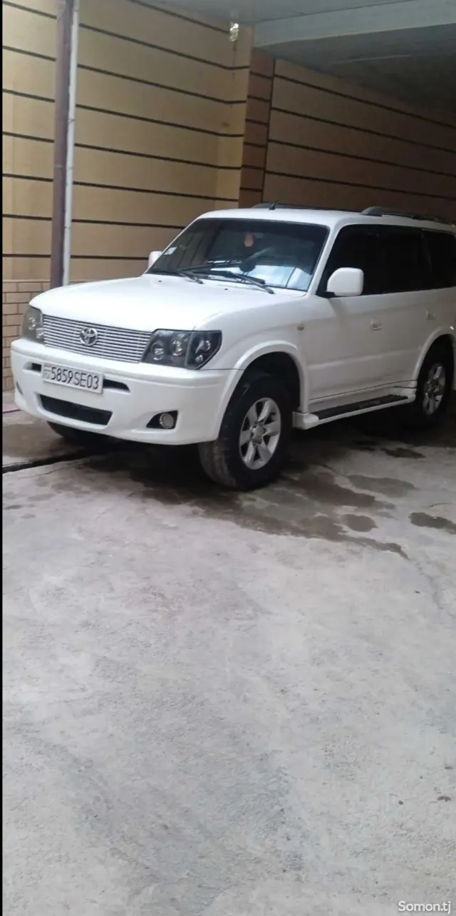 Toyota Land Cruiser Prado 2002 · 3.0 MT