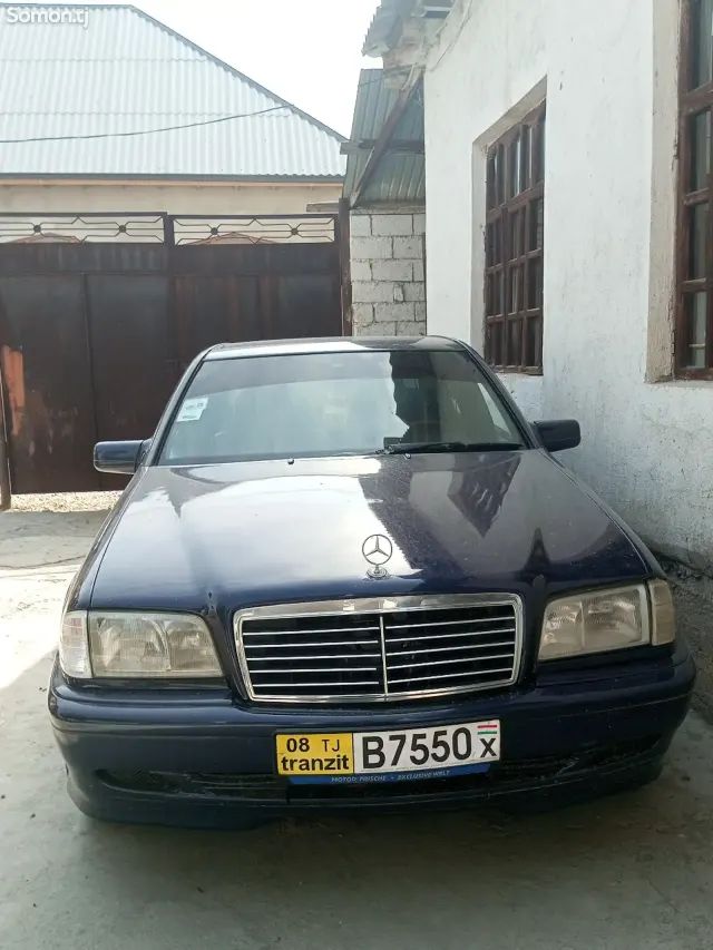 Mercedes-Benz C class 1998 · 2.2 MT