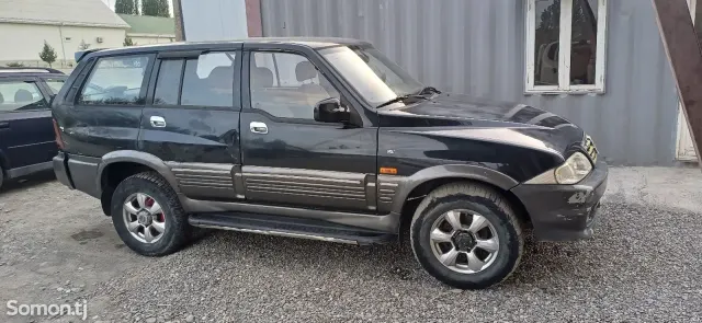 Ssang Yong Musso 2003 · 2.9 MT