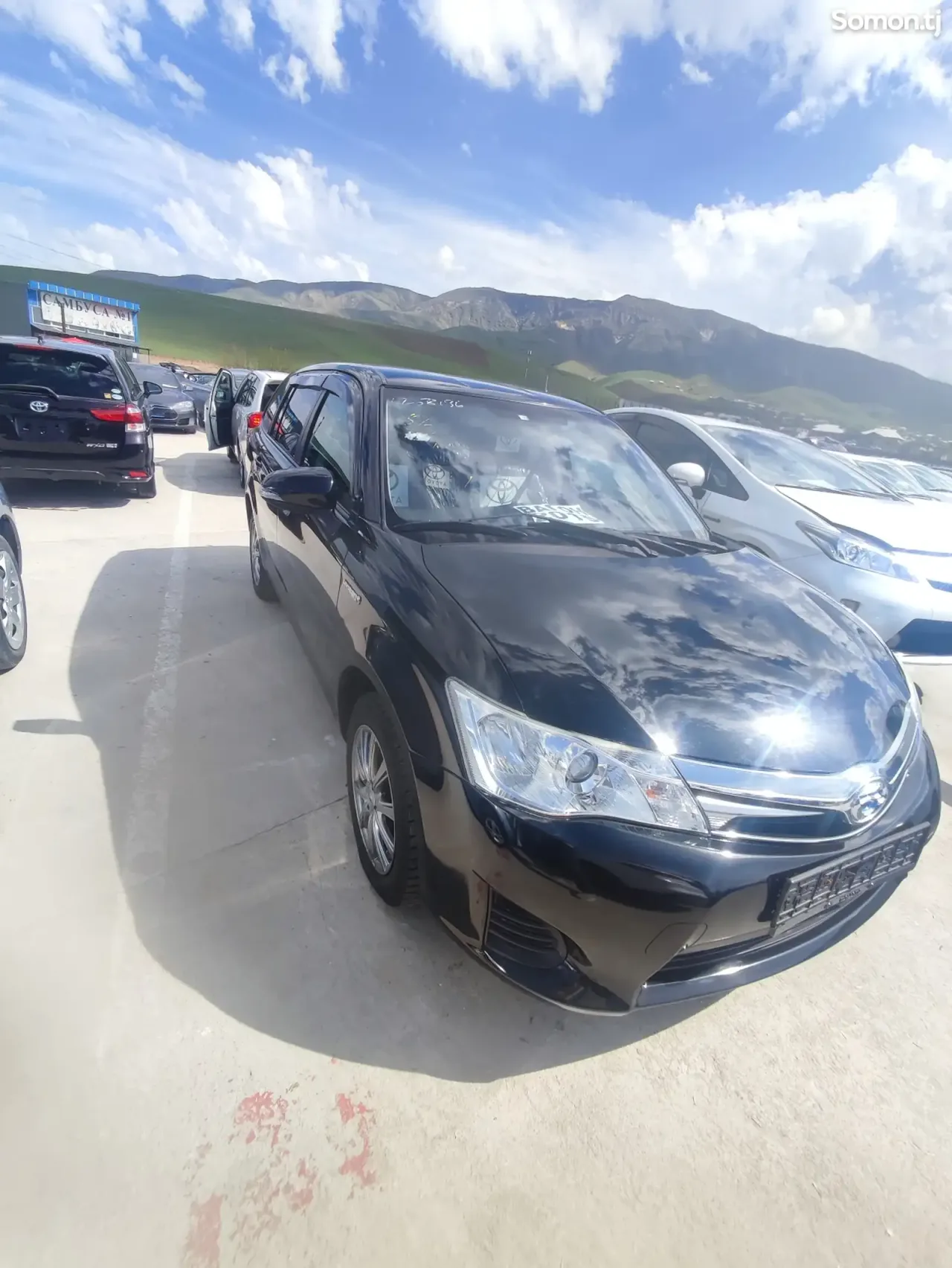 Toyota Fielder 2015 · 1.5 AT