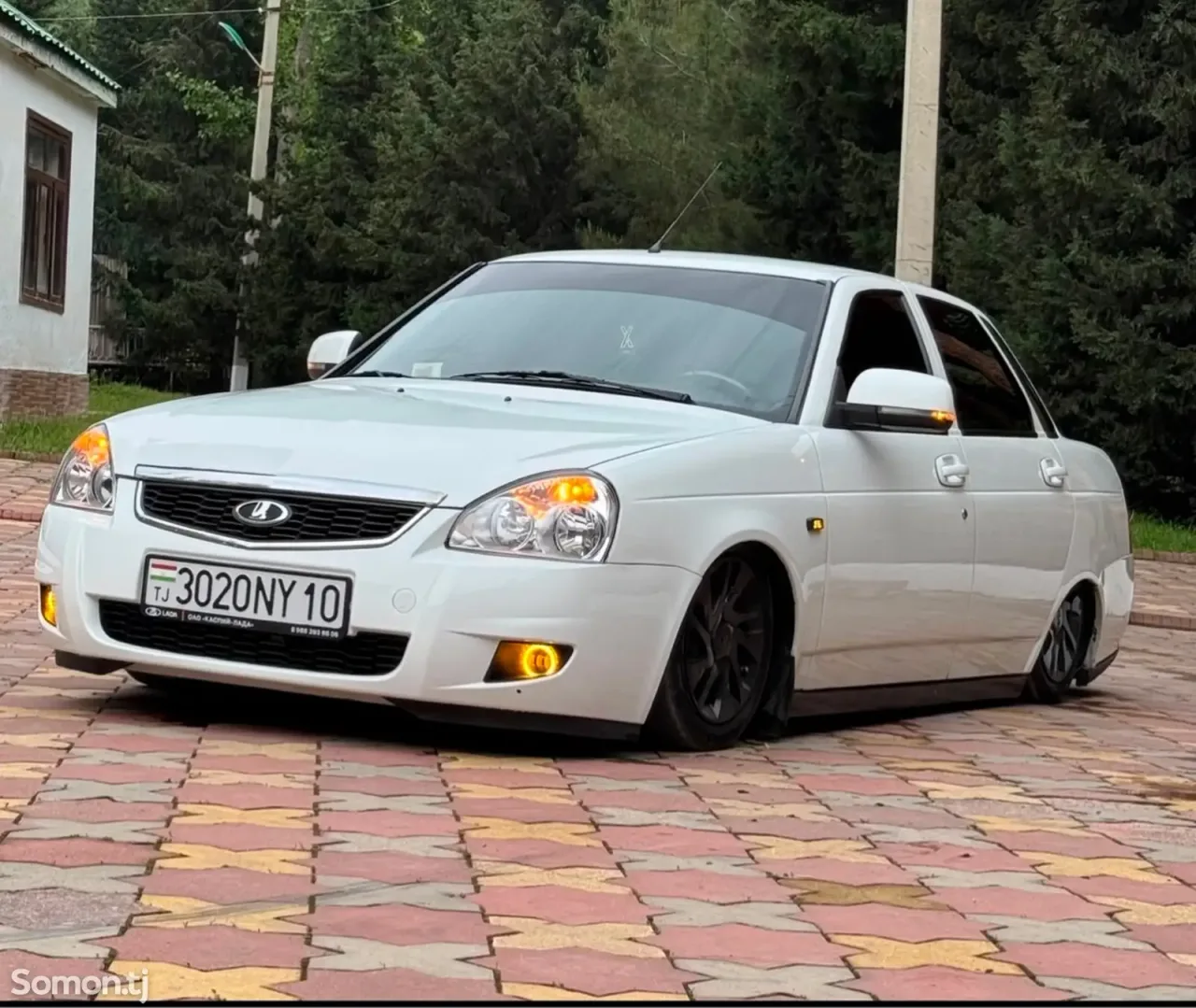 Lada (ВАЗ) Priora 2014 · 1.6 MT