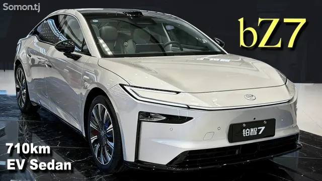 Toyota bZ7 2026 · AT