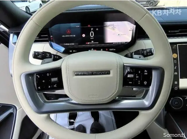 Land Rover Range Rover 2023 · 4.4 AT