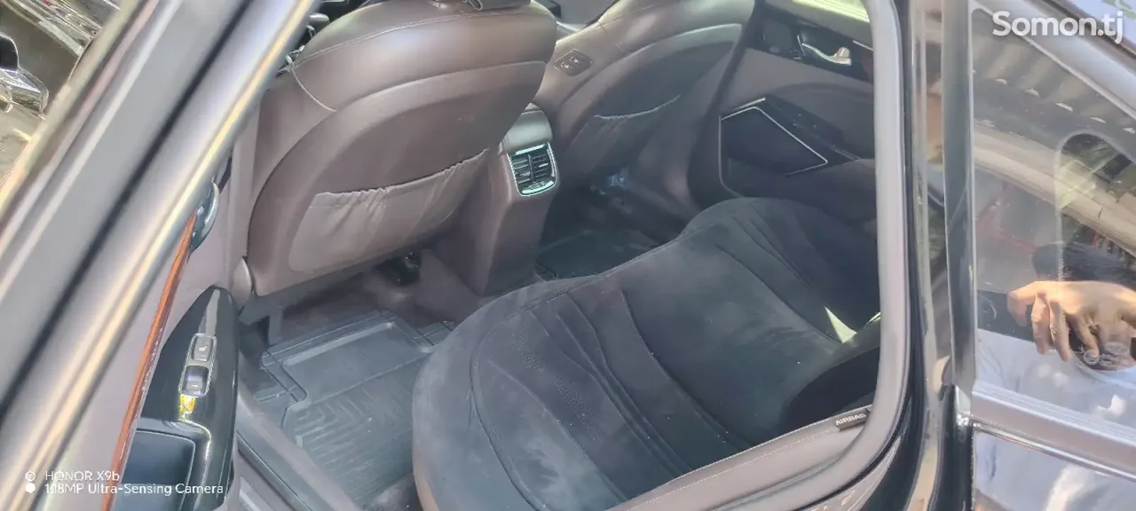Kia K7 2016 · 3.3 AT