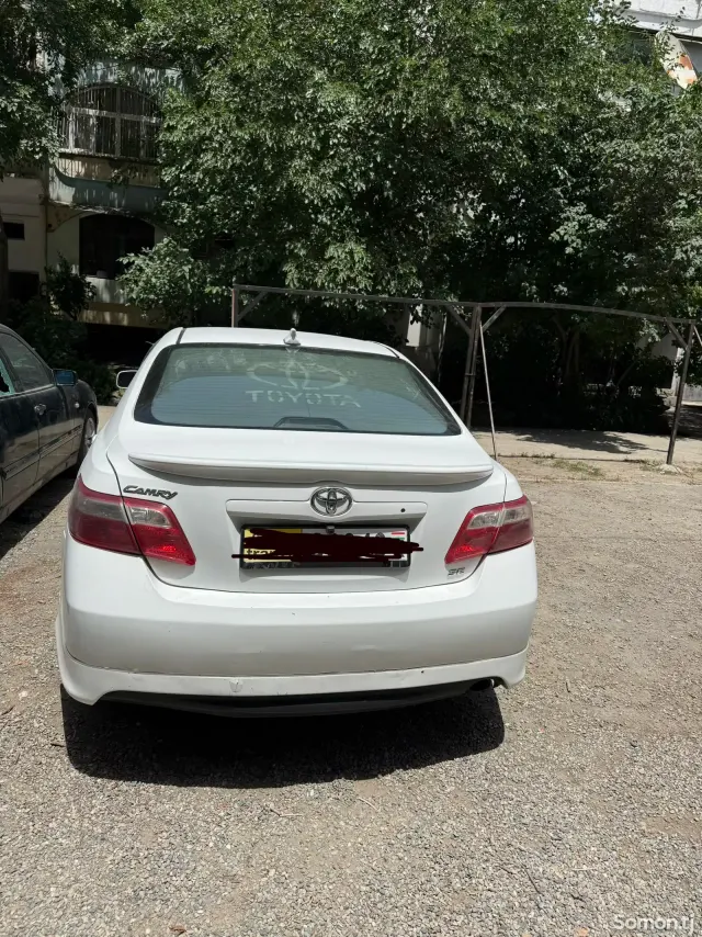 Toyota Camry 2008 · 2.4 AT