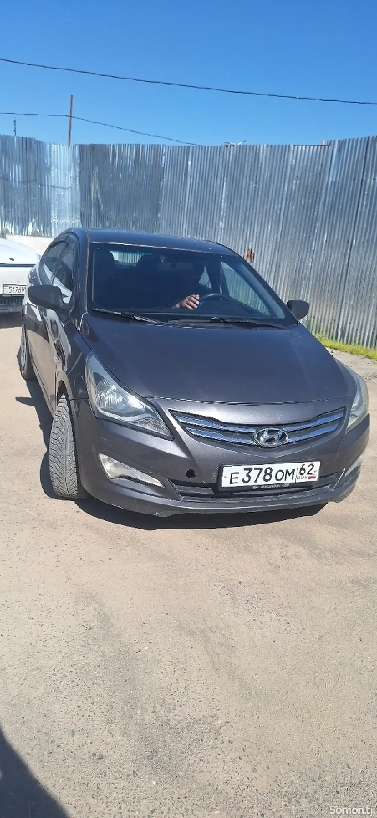 Hyundai Solaris 2016 · 1.4 AT