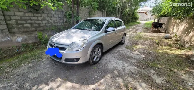 Opel Astra H 2006 · 1.8 AT