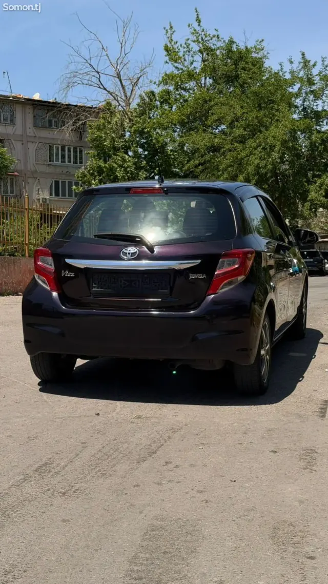 Toyota Vitz 2014 · 1.4 AT