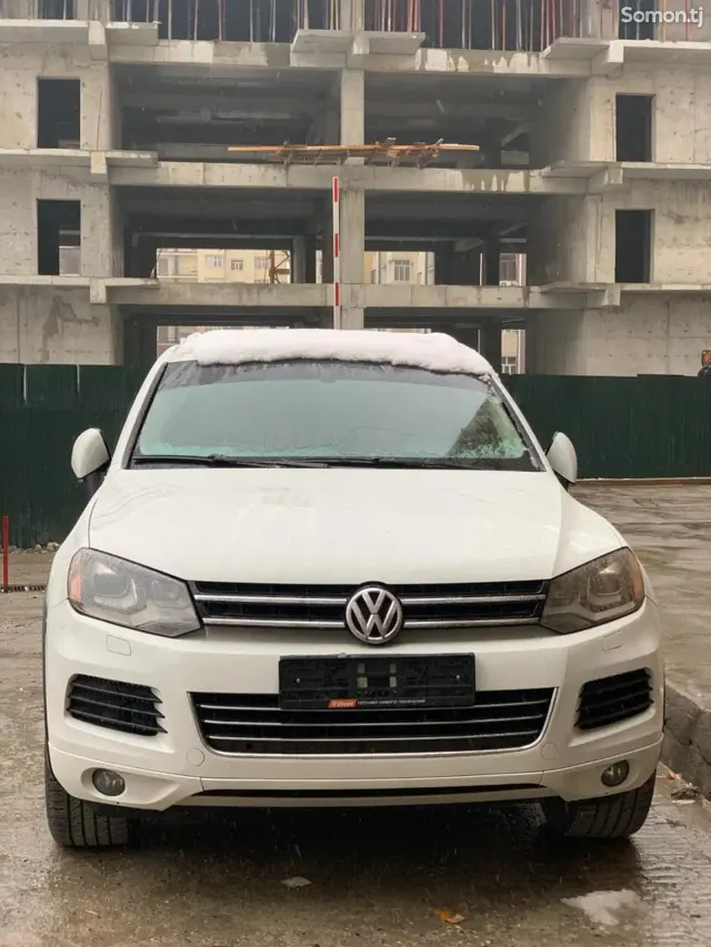 Volkswagen Touareg 2013 · 3.0 AT