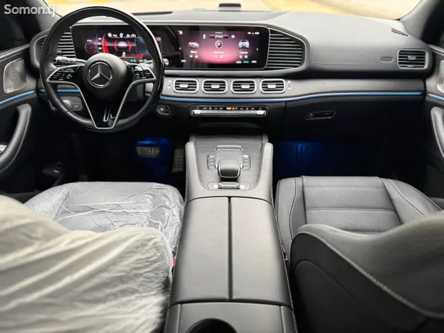 Mercedes-Benz GLS 2024 · 3.0 AT