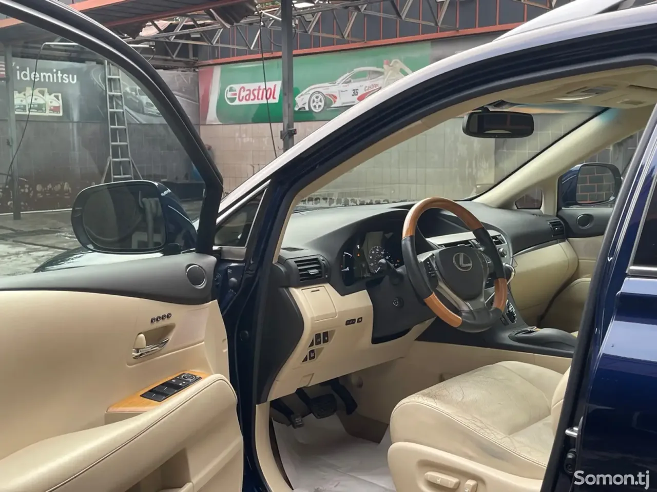 Lexus RX series 2015 · 4.5 AT
