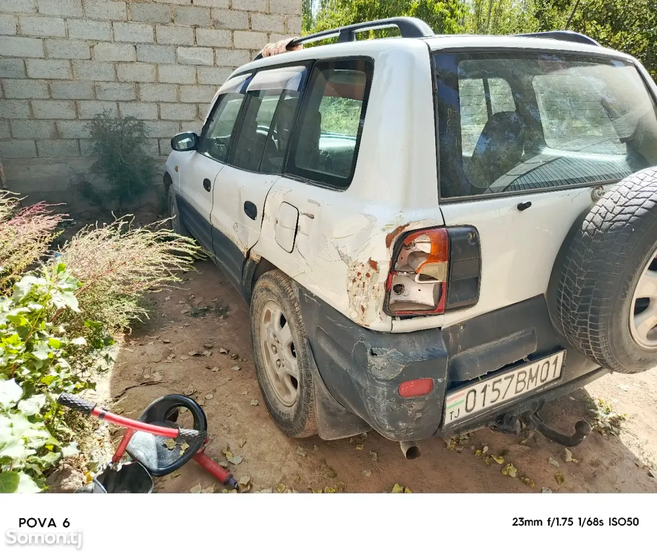 Toyota RAV 4 1995 · 2.4 AT