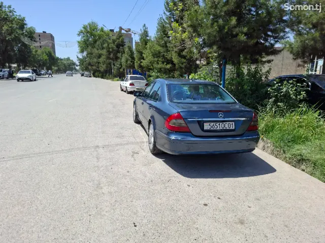 Mercedes-Benz E class 2007 · 2.2 AT