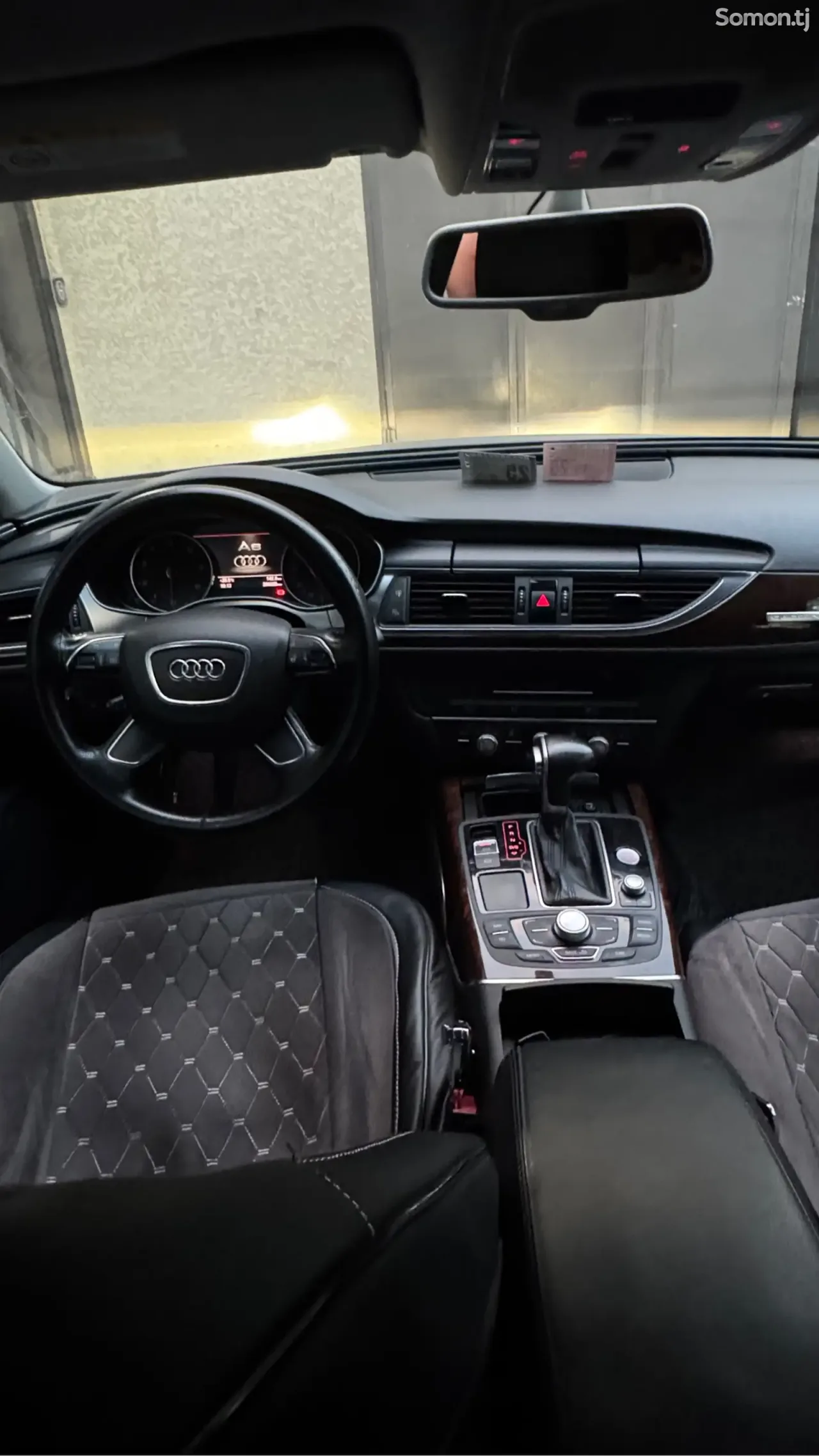 Audi A6 2012 · 3.0 AT