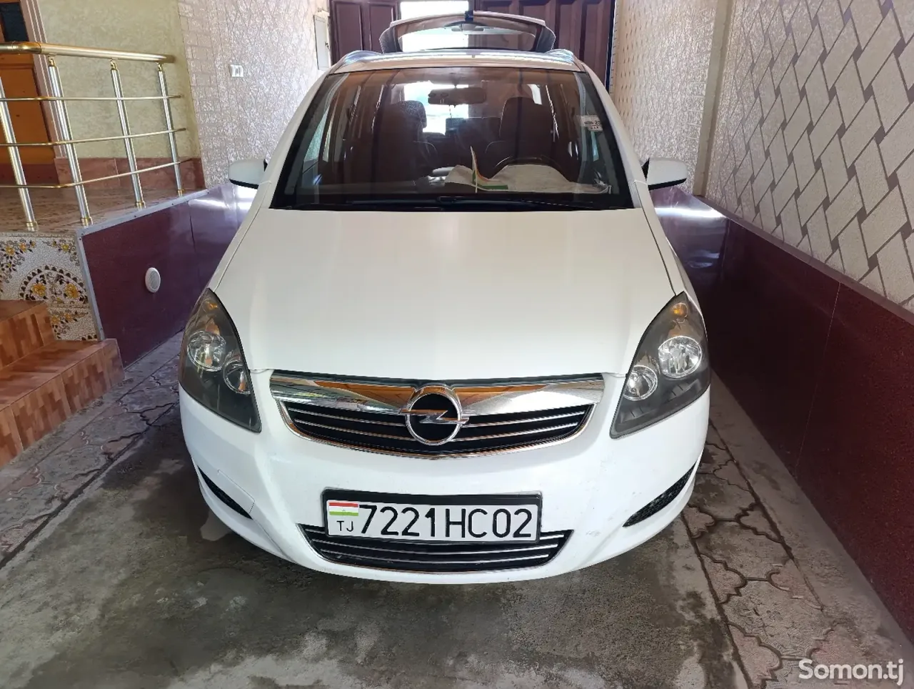 Opel Zafira 2009 · 1.8 MT