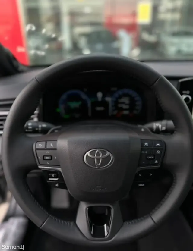 Toyota Camry 2025 · 2.5 CVT