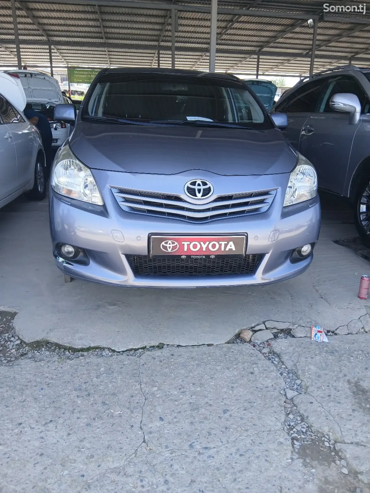 Toyota Verso 2010 · 2.2 AT
