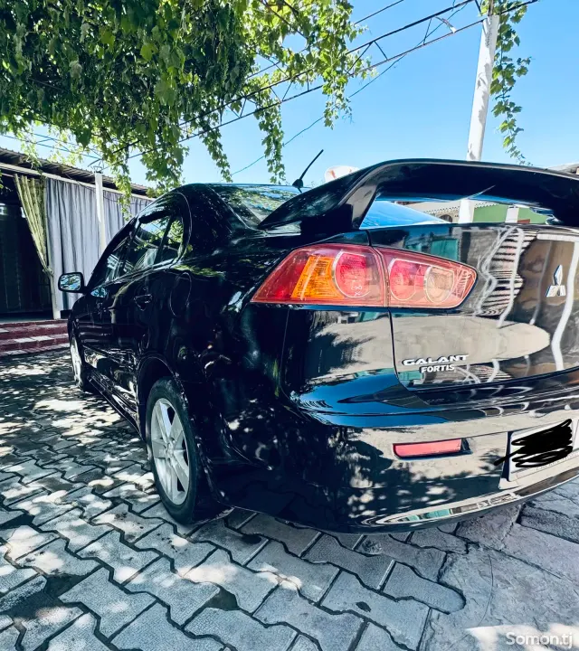 Mitsubishi Lancer 2008 · 2.0 AT