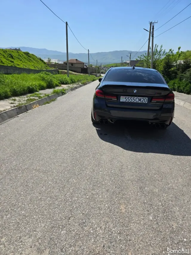 BMW 7 series 2019 · 2.0 AT