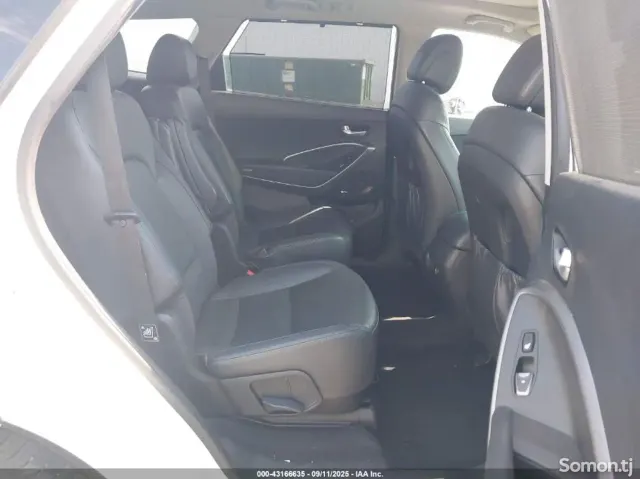 Hyundai Santa Fe 2014 · 3.3 AT
