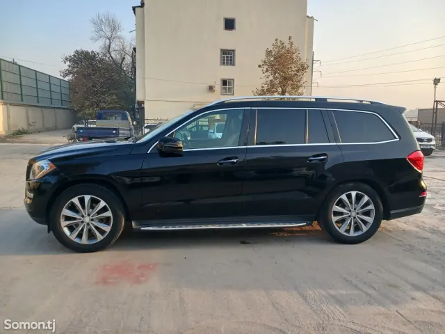 Mercedes-Benz GLS 2014 · 4.5 AT