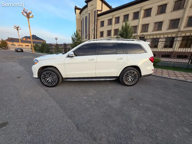Mercedes-Benz GLS 2019 · 3.0 AT