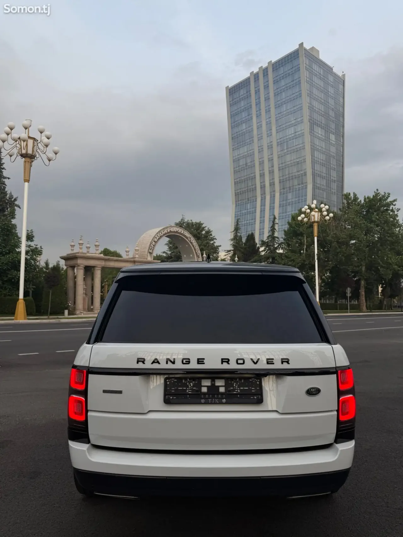 Land Rover Vogue 2019 · 5.0 AT
