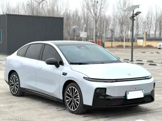 Leapmotor C01 2025 · AT