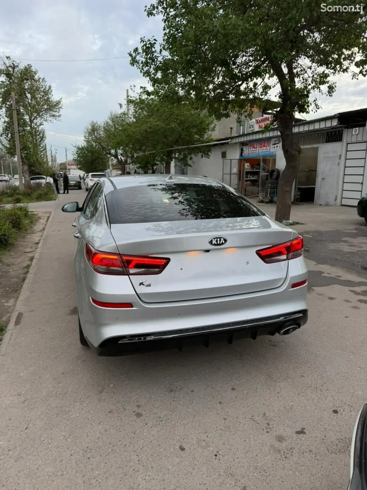 Kia K5 2019 · 2.4 AT
