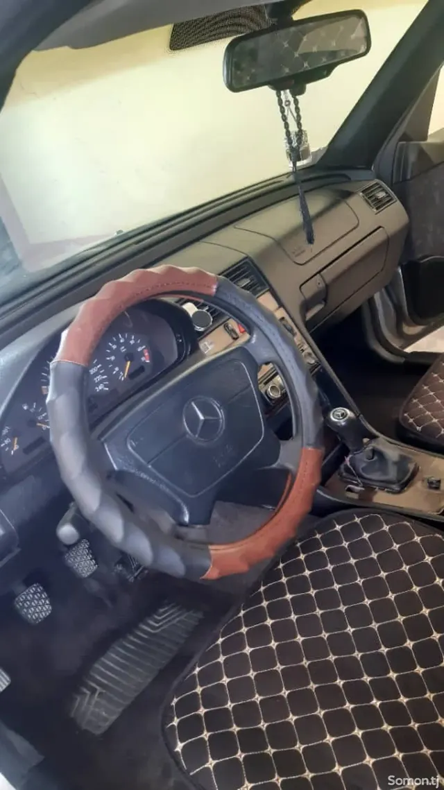 Mercedes-Benz C class 1996 · 1.8 MT