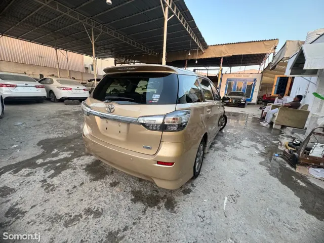 Toyota Wish 2015 · 1.8 AT