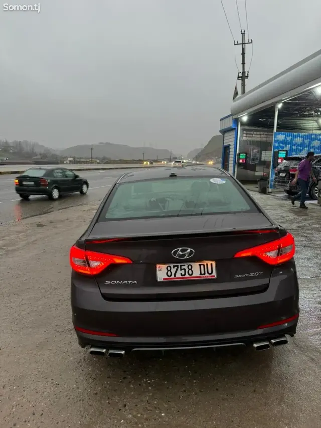 Hyundai Sonata 2014 · 2.0 AT