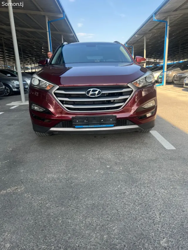 Hyundai Tucson 2016 · 1.6 AT