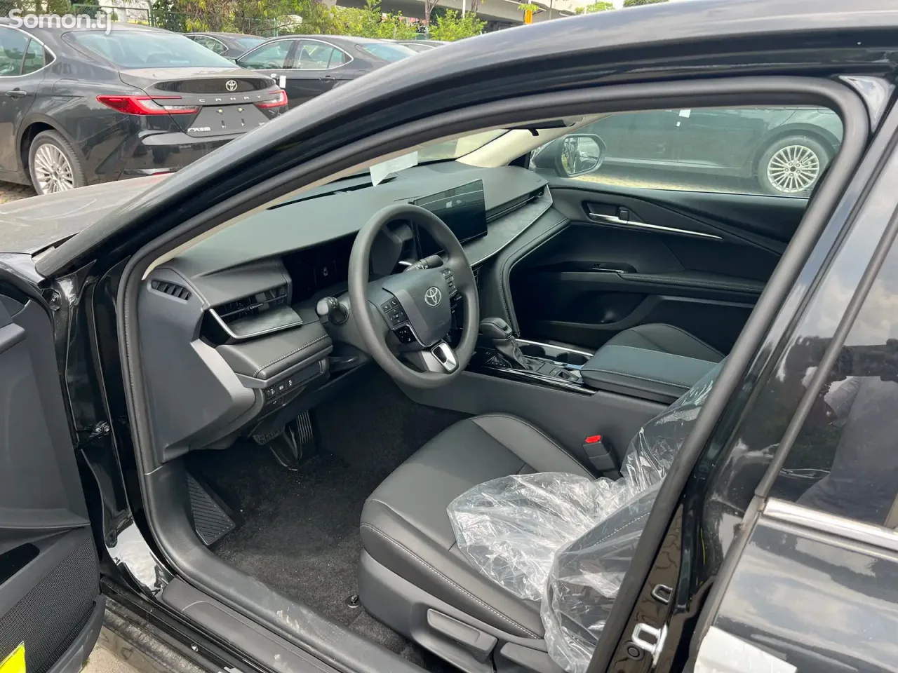 Toyota Camry 2025 · 2.0 CVT