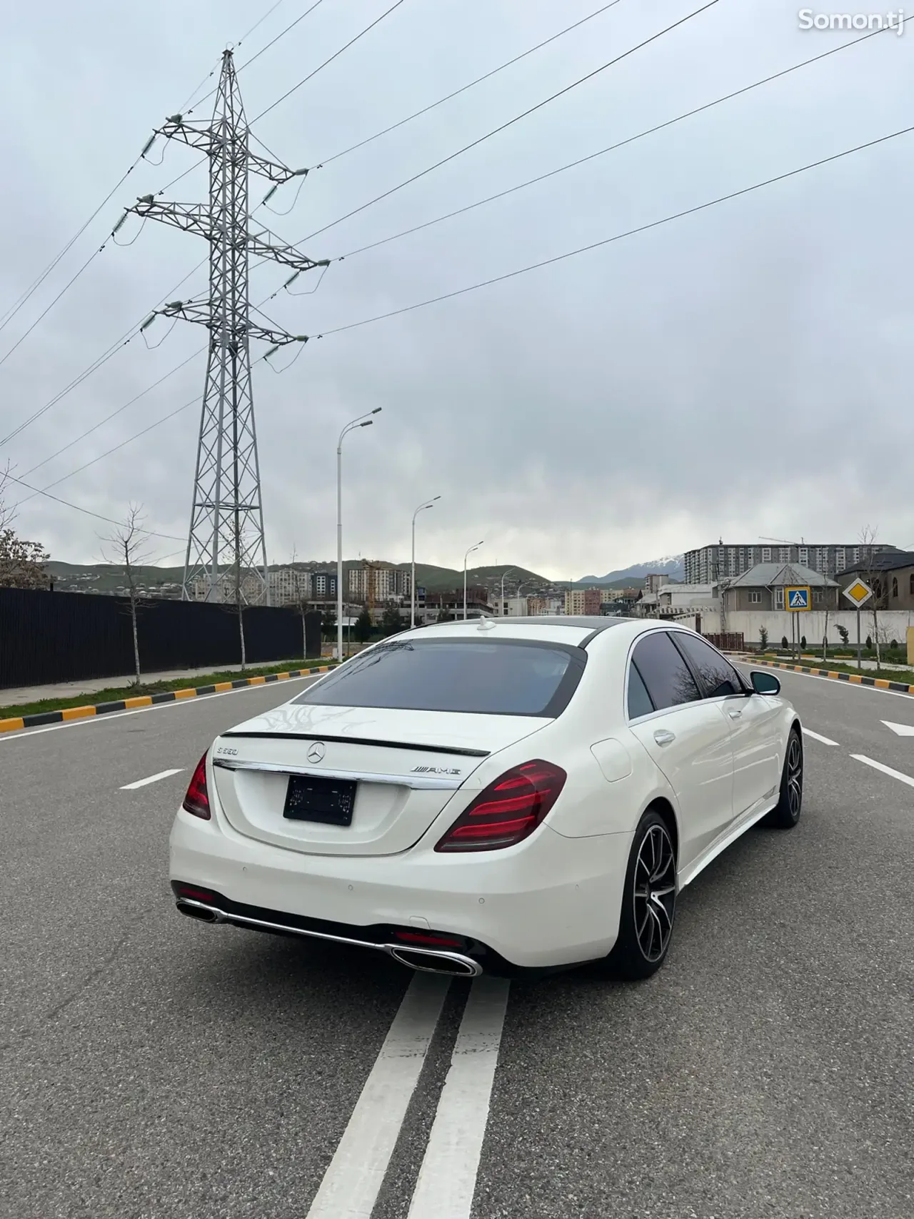 Mercedes-Benz S class 2015 · 4.7 AT